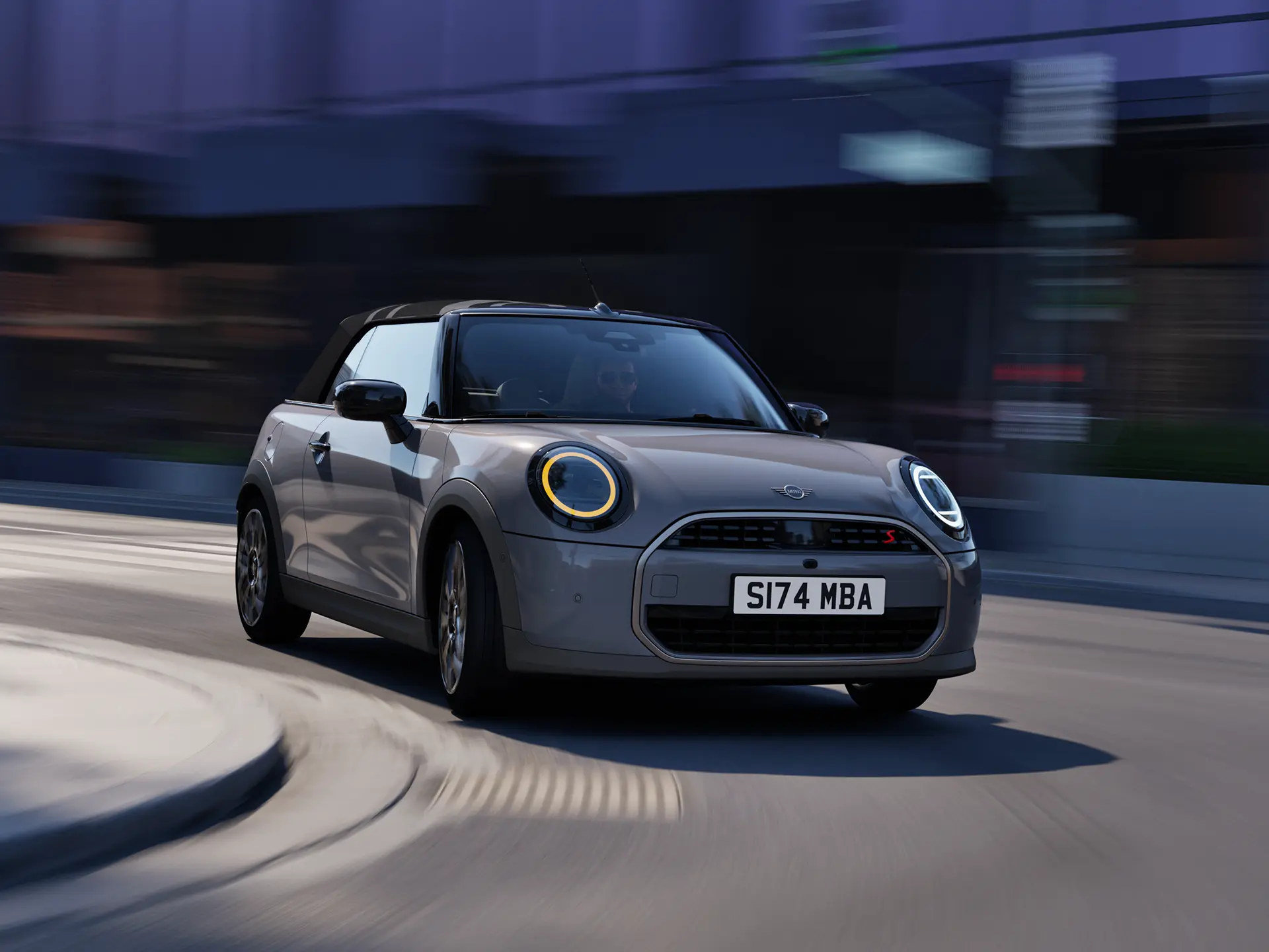 MINI Cabrio – exteriör – introvideo