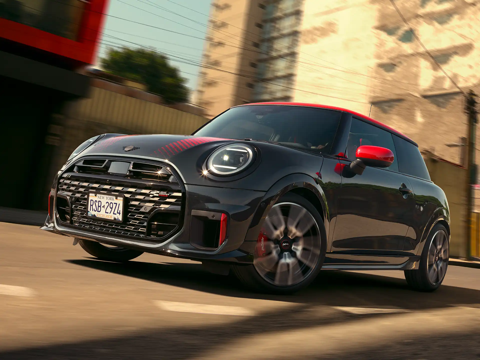 MINI John Cooper Works – F66 JCW sedd från sidan