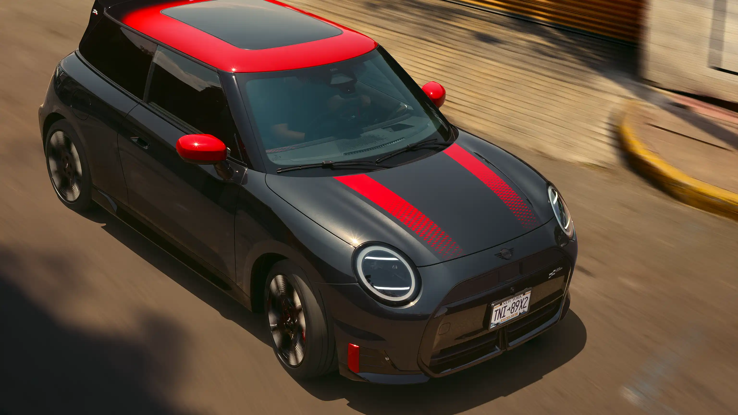 MINI John Cooper Works – J01 JCW stripes