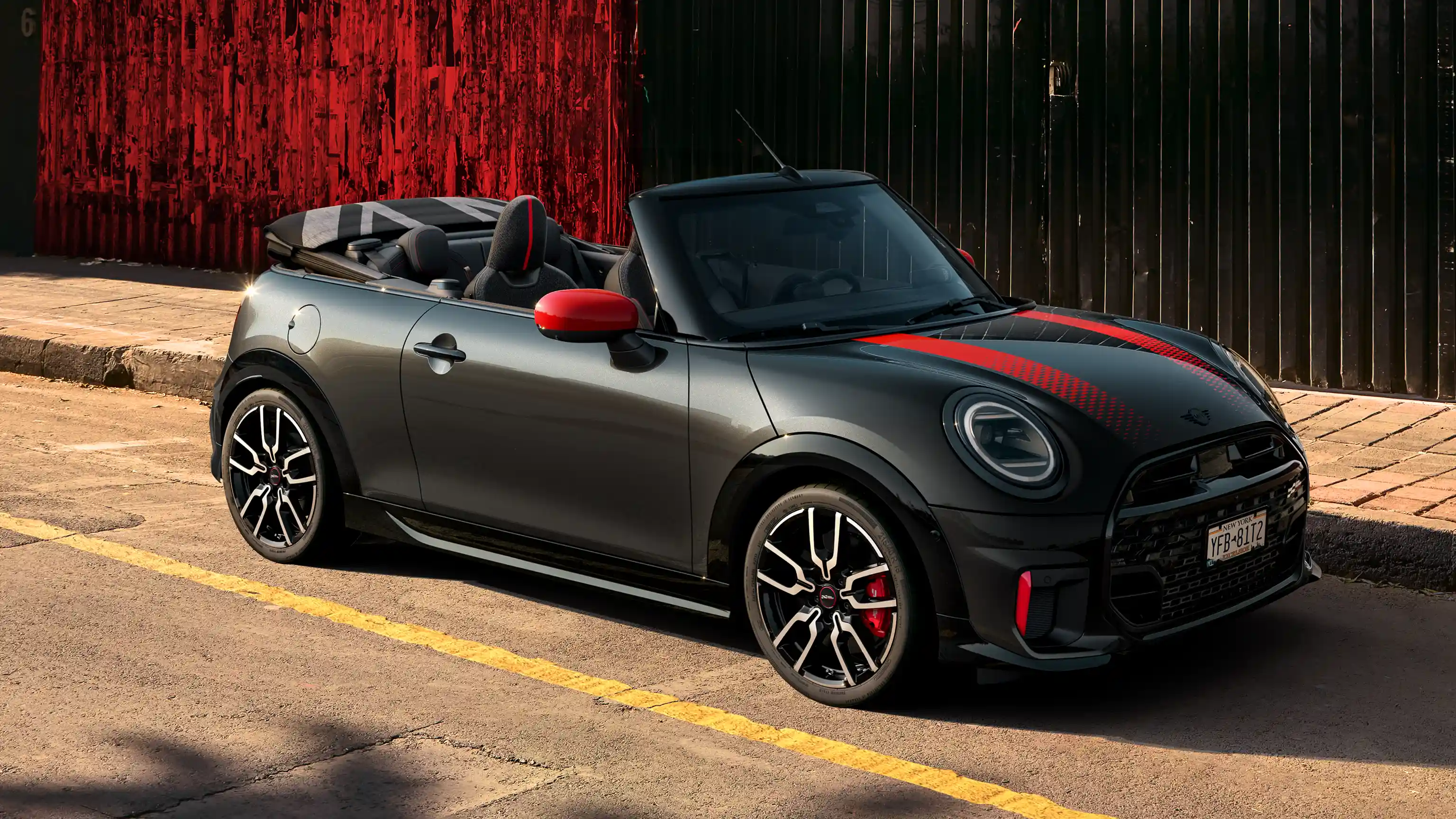 MINI John Cooper Works – F67 JCW sedd från sidan