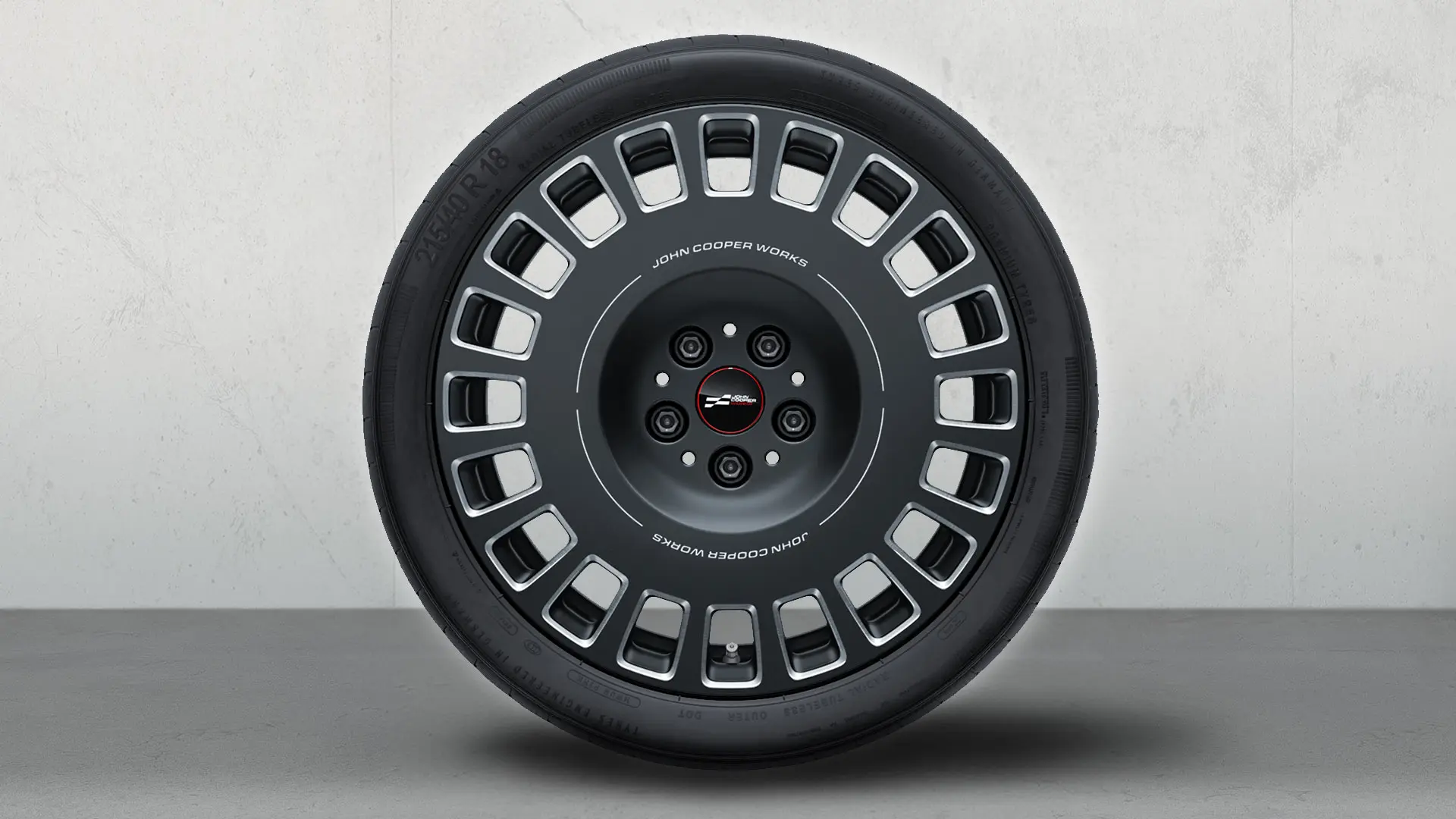 MINI JCW 18" Rallye Spoke 964 fälgar i Frozen Midnight Grey och diamantslipad finish.