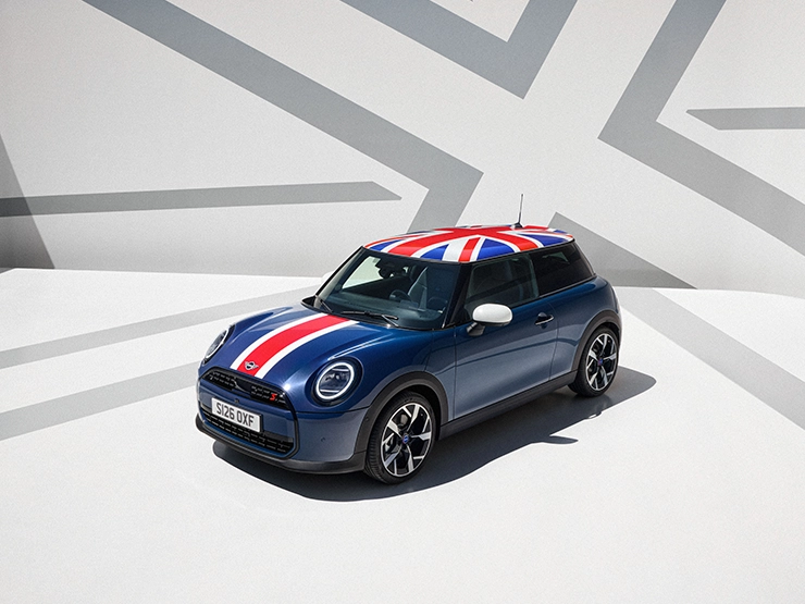 Helbild av MINI Cooper Oxford Edition.
