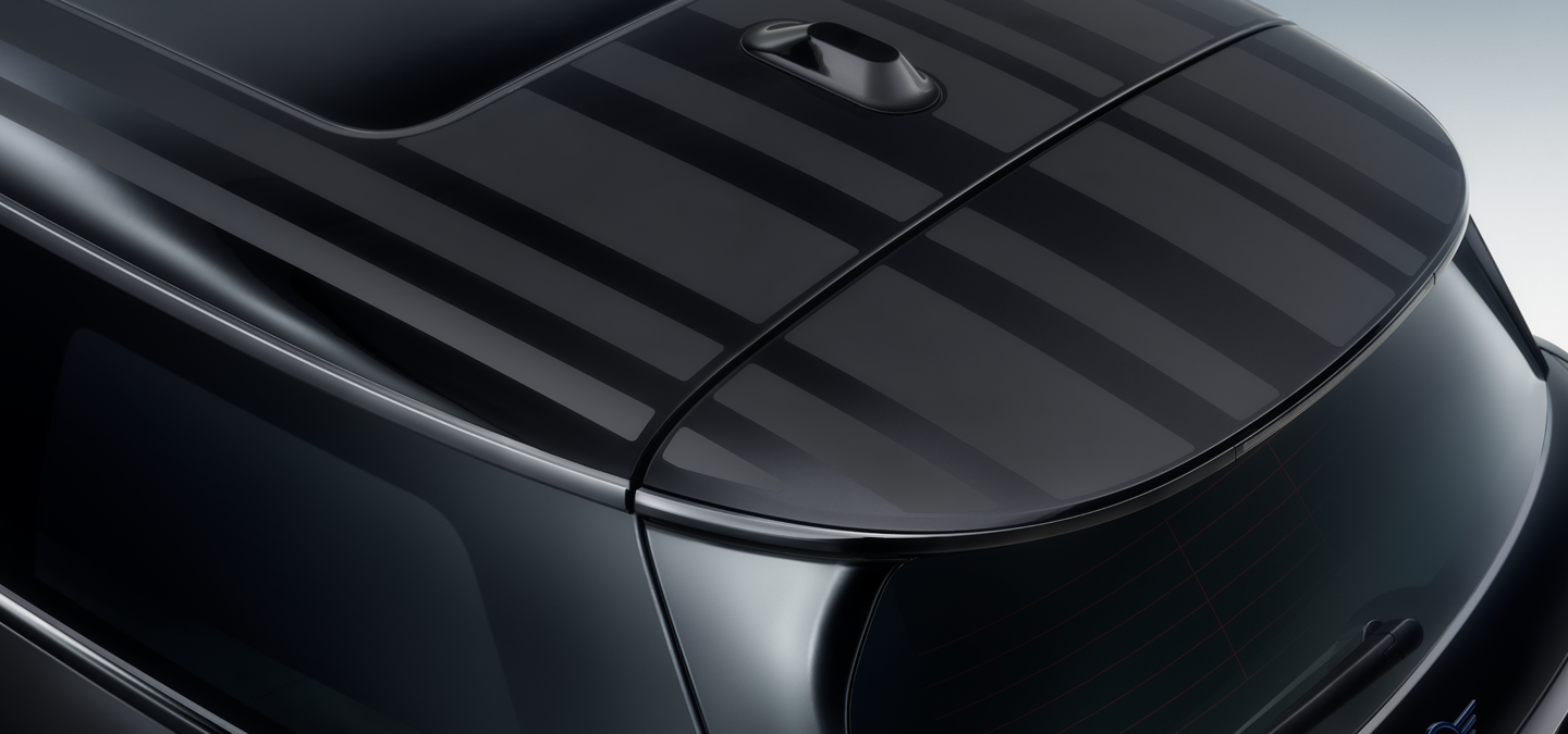 Närbild uppifrån på MINI Paul Smith Edition svart kontrasttak med en unik tolkning av randen