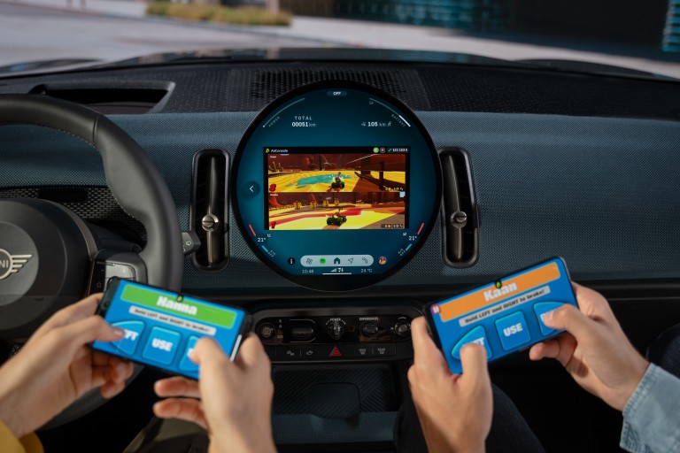 MINI connected upgrades – airconsole