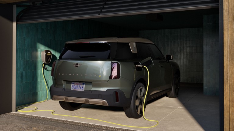 MINI E-mobilitet – laddning – intro