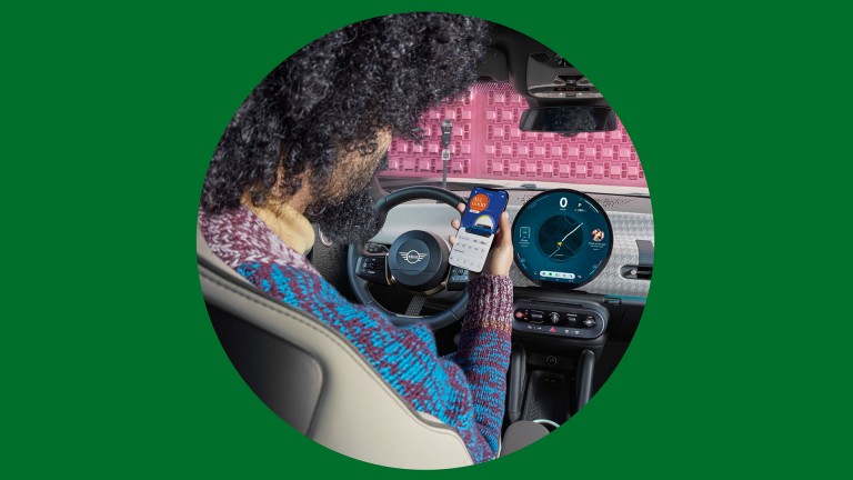 MINI Cooper SE – digital upplevelse – mini appen