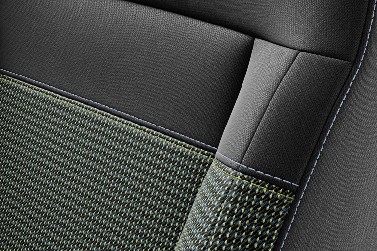 MINI Cooper SE – galleri interiör – klädsel i Essential-stil
