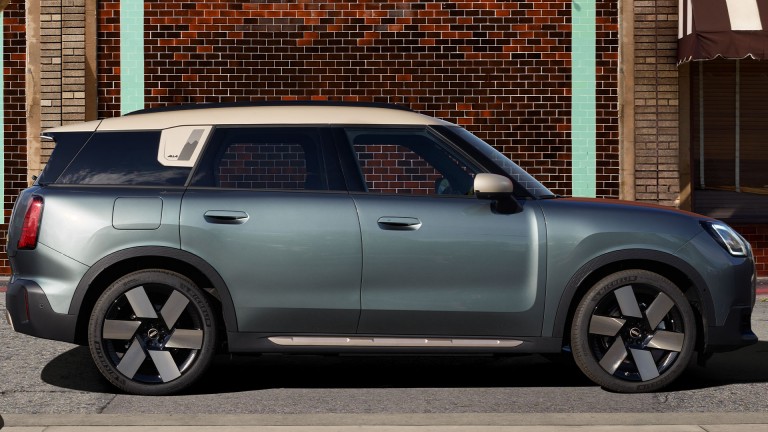 MINI Countryman Electric – exteriör – galleri – 01