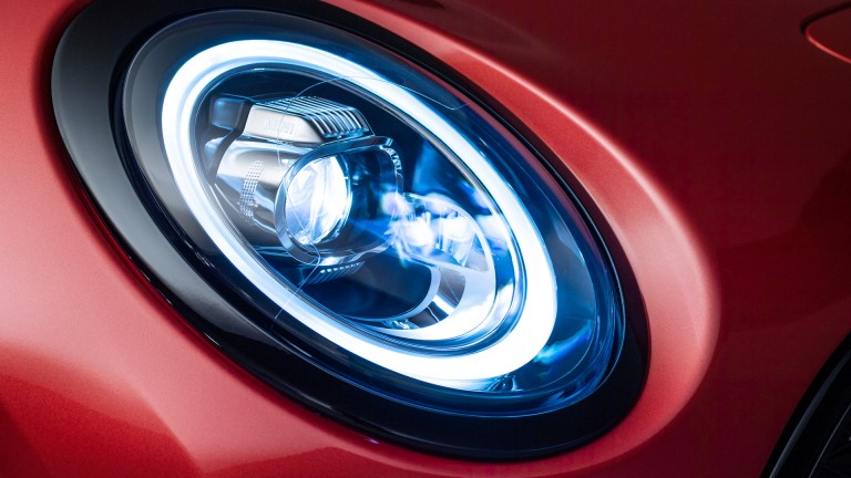 MINI Clubman – säkerhet – LED-strålkastare