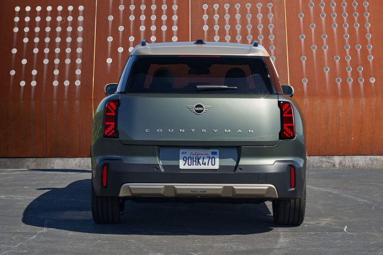 MINI Countryman – exteriör – sedd bakifrån